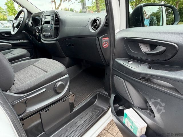 Minibús MERCEDES-BENZ Vito 114 Cdi Tourer Extra Lang 9Sitze Schiebetür