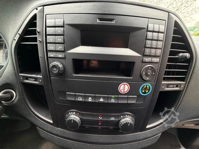 Minibús MERCEDES-BENZ Vito 114 Cdi Tourer Extra Lang 9Sitze Schiebetür