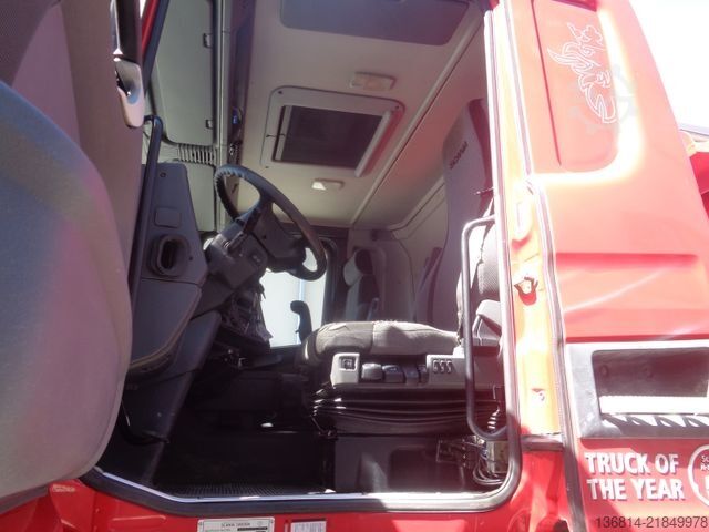 Camión volquete SCANIA R580 6x4 BB Bordmatik WE-System Retarder AHK