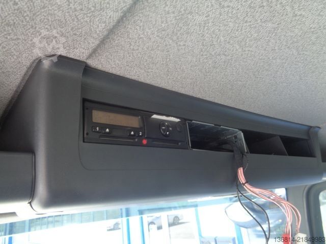 Transporter mit Kipper MAN TGL 8.220 4x2 BB Meiller AHK + Hydraulik