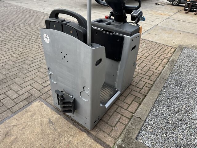 VS-22511 elektrický tahač Still LTX20, rok 2021, tažná kapacita 2000 tun STILL LTX20