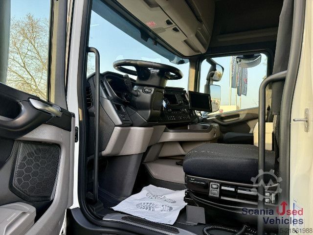 Veszélyes anyagokat szállító teherautó Scania R 450 NA - ADR EX-III / FL - HIGHLINE - SCR ONLY