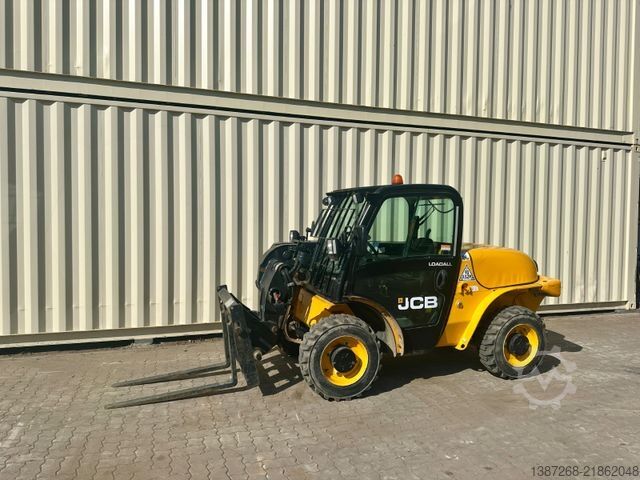Sonstige JCB 520-40 / 2017 BJ / 2.297 Bh / 4 Meter / 2 Tonnen