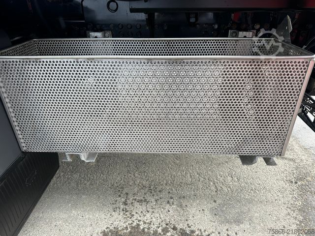LKW mit Pritsche (offen) MAN 26.480 TGS BLL 6x2 Palfinger PK 34.002 SH FlyJib
