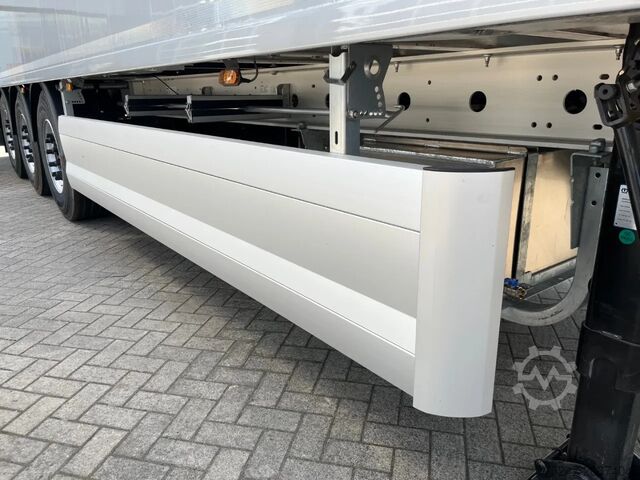 Bevægeligt gulv Knapen Trailers K200 - 92m3 Hogedrukreiniger *huren / leasen*