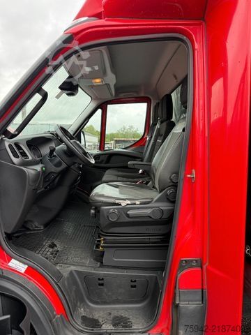 Plachtová dodávka IVECO Daily 35-180 HI-MATIC NAVI RFK KLIMA LBW