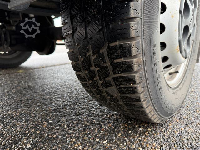 Plachtová dodávka IVECO Daily 35-180 HI-MATIC NAVI RFK KLIMA LBW