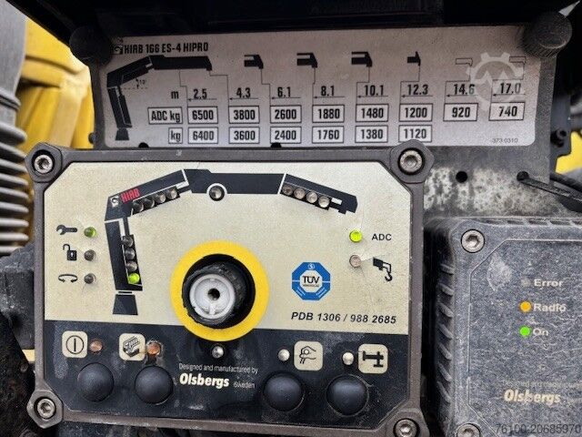 Three-way tipper truck MAN 33.480 Kipper+HIAB 166-4