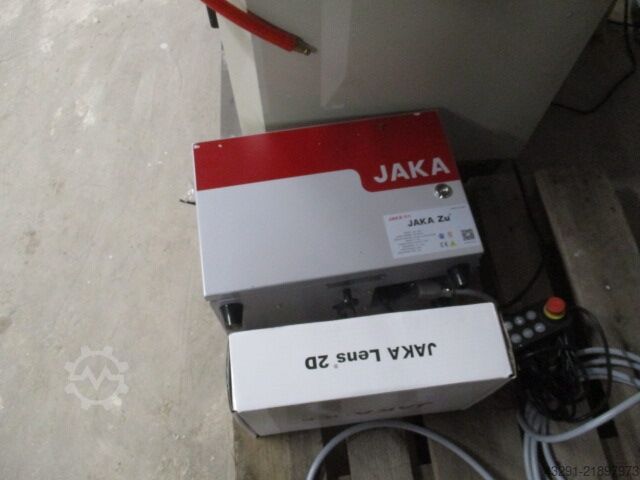Robot industrial Cobot JAKA ZU 7 CAB12