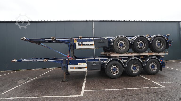Transport af containere Van Hool 20/30ft ADR container transport trailer