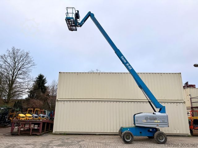 Platforma robocza GENIE S45 / 4x4 Diesel / 15.7 Meter / 2015 BJ