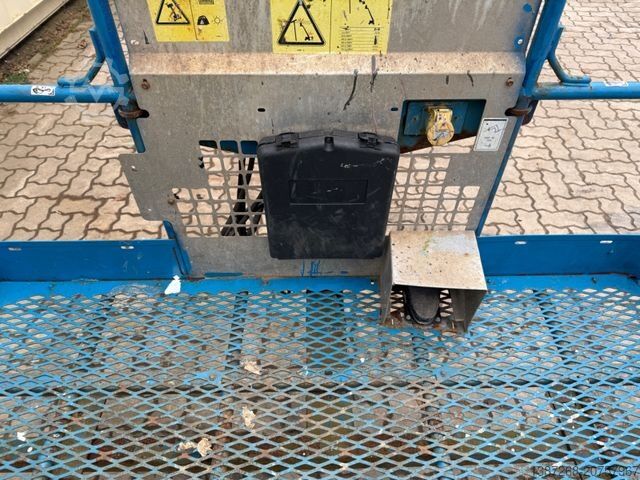 Platforma robocza GENIE S45 / 4x4 Diesel / 15.7 Meter / 2015 BJ