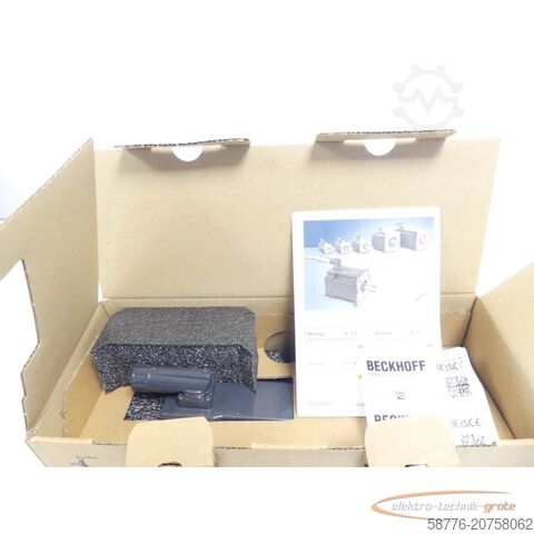 Beckhoff motor Beckhoff AM8023-0E21 ! -