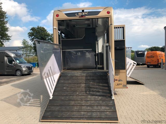 Camião para gado SCANIA P410 STX 6 Pferde Pop-Out, Pop-Up, Küche unten