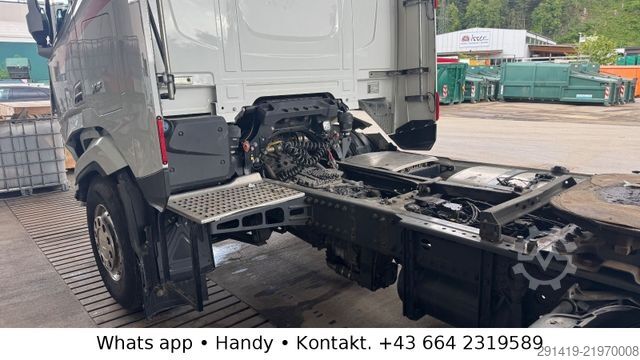 Ciężarówka do przewozu materiałów niebezpiecznych DAF XF 480 FT 4x2 Zugmaschine Bj 2023
