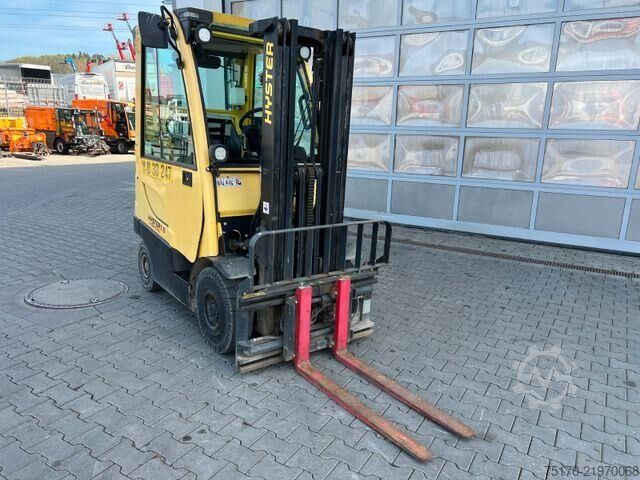 Gabelstapler Hyster H1.6 FT / Verstellgerät / HH: 4.45m / nur 434h