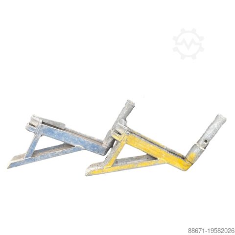 Steigermateriaal Layher AR U-Console met pen 0,39m. gebruikt