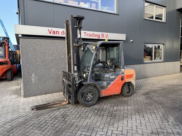  TOYOTA 52-8FDJF35 Triplo 550 Freelift / Vorkversteller Di
