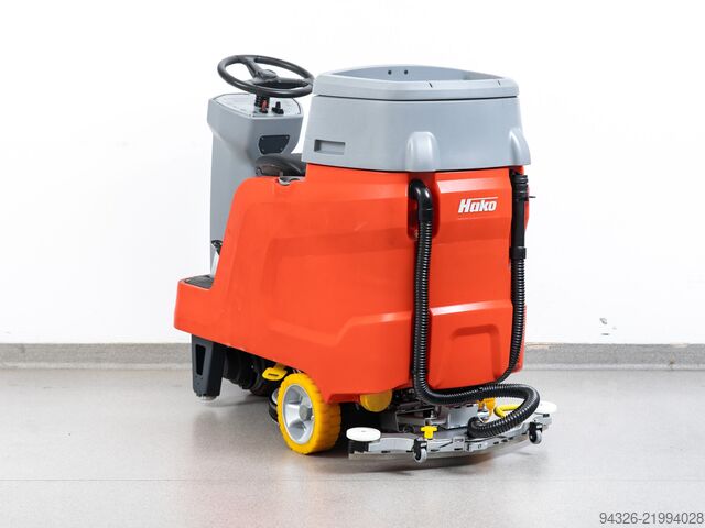 Hako Scrubmaster B75 R BATERIAS NOVAS Hako Scrubmaster B75 R TB650 - 2015y - 810h