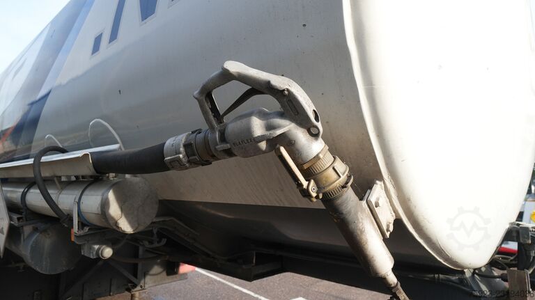  DIJSSEL 1 axle adr fuel tank trailer 24.000ltr