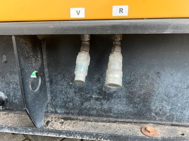 Other CATERPILLAR DE110E3 Stromerzeuger / 100KVA / 2018 / 15.403h