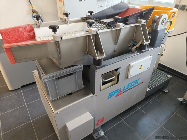 Macchina di burattatura vibrante SPALECK Z4