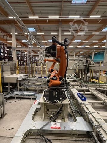 FLR – KR C4 industriële robot KUKA KR 210 R2700 extra