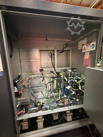 FLR – KR C4 robot industriale KUKA KR 210 R2700 extra