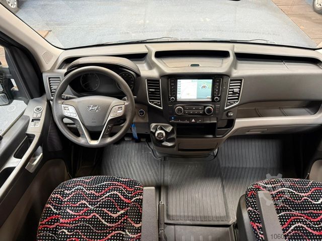 Λεωφορείο τουρισμού MERCEDES-BENZ Hyundai H 350 REISEBUS 9 SITZE KÜCHE KLIMA R-CAM