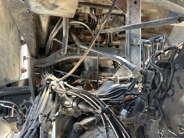 Φορτηγό με επίπεδη καρότσα UNIMOG U 1650 / Atlas 130.1 / Greifer / Winde