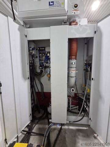 Uniwersalne centrum obróbcze CNC RÖDERS RXP 601 DSH