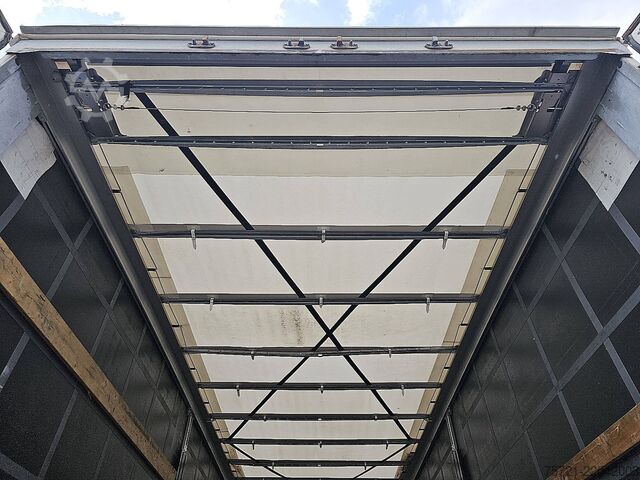 Schiebeplanen FLIEGL SDS 390