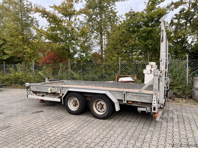 Remorque porte-engins surbaissée  tt  Tandemtieflader