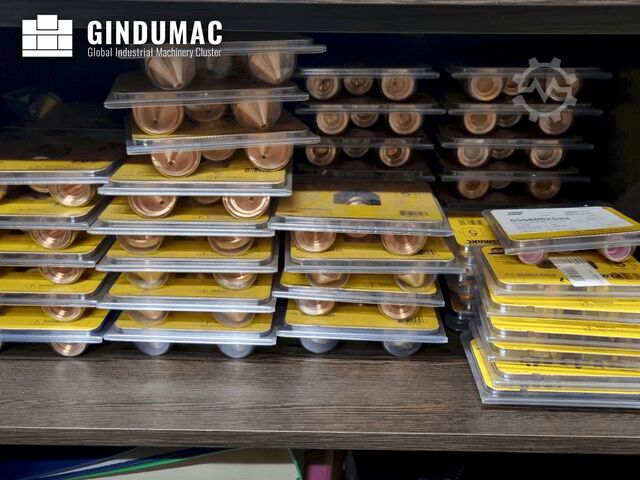 Machine de découpe plasma ESAB Combirex DX 4000