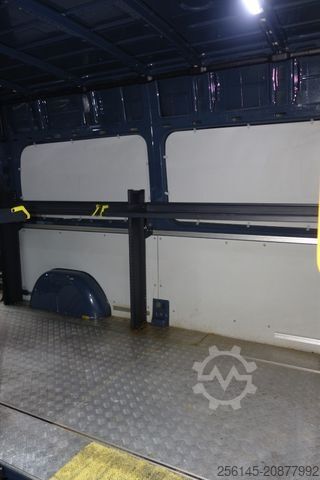 Furgão de teto alto MERCEDES-BENZ eSprinter Kasten 314 L2 terie Klima