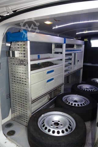 Minibus VOLKSWAGEN T6  4x4 L1H1 Standheizung Sortimo AHK Klima Navi