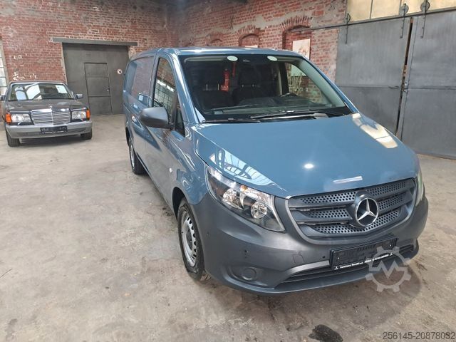 Minibus MERCEDES-BENZ Vito Kasten 110  Kamera Tempom. Klima Tüv neu E6