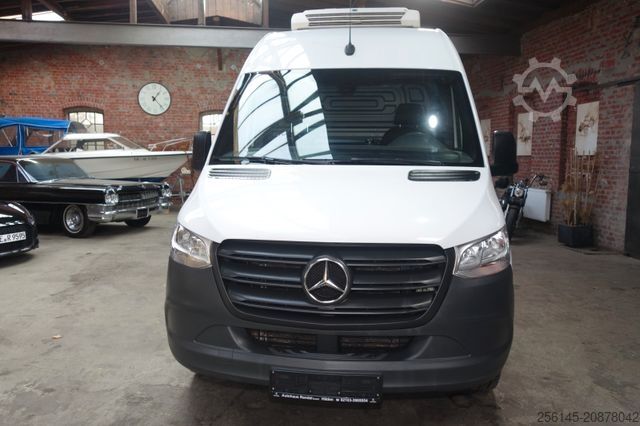 Furgão frigorífico MERCEDES-BENZ Sprinter Tiefkühler -25 C°RWD 317 Tüv Neu Klima