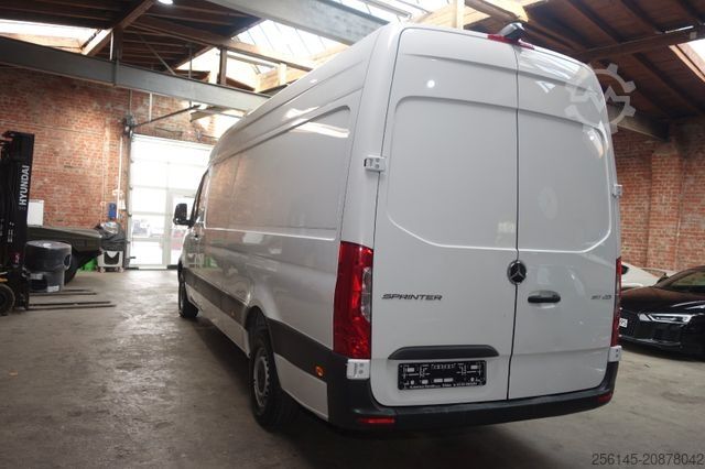Furgão frigorífico MERCEDES-BENZ Sprinter Tiefkühler -25 C°RWD 317 Tüv Neu Klima