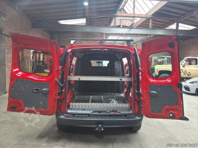 Panel van RENAULT Kangoo Rapid Extra 2xSchiebet. TüvServiceNeu AHK