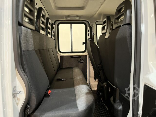 Plataforma furgoneta doble cabina Iveco Daily 35S16 2.3 375 DC 7 pers. Open Laadbak / E...