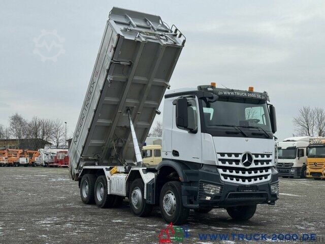 Camion ribaltabile trilaterale Mercedes-Benz Arocs 3248 8x4/4 Moser 3 Seiten Kipper Retarder