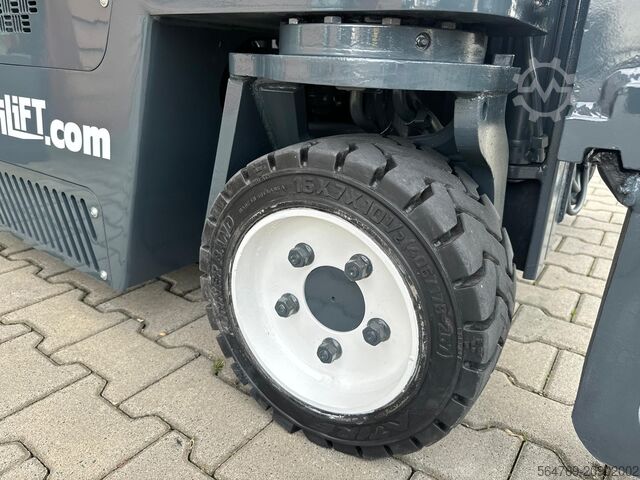 Négyirányú targoncát Combilift CB3000// LPG // 2017 year /Toyota engine