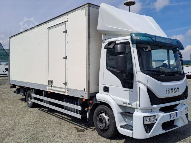 Samochód ciężarowy typu furgon IVECO EUROCARGO 120E22/P