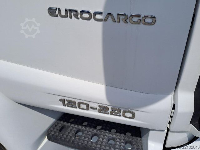 Samochód ciężarowy typu furgon IVECO EUROCARGO 120E22/P