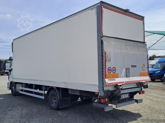 Samochód ciężarowy typu furgon IVECO EUROCARGO 120E22/P
