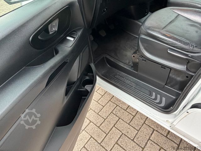 Minibus MERCEDES-BENZ Vito 109 Cdi Lang Tourer 9Sitze Schiebetür Klima