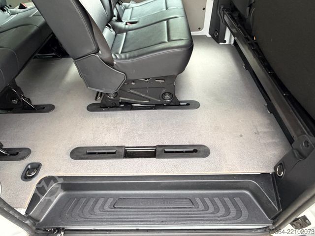 Minibus MERCEDES-BENZ Vito 109 Cdi Lang Tourer 9Sitze Schiebetür Klima