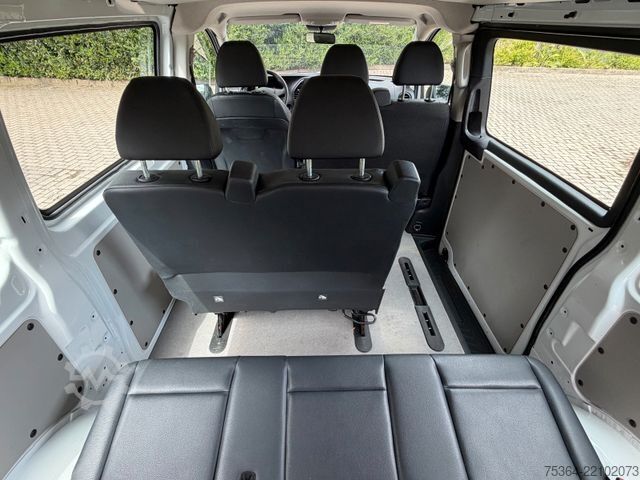 Minibus MERCEDES-BENZ Vito 109 Cdi Lang Tourer 9Sitze Schiebetür Klima