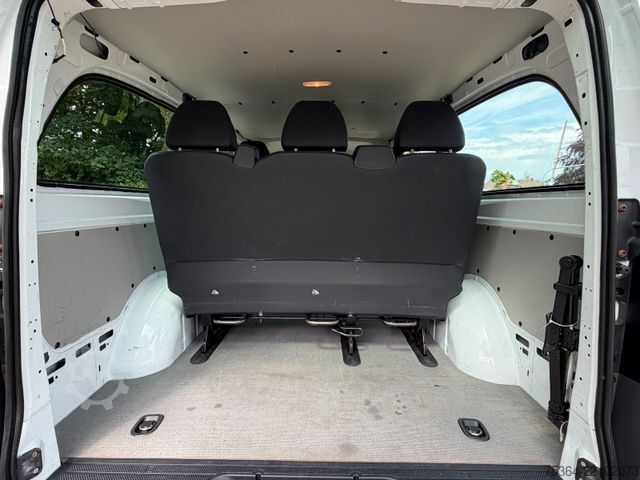 Minibus MERCEDES-BENZ Vito 109 Cdi Lang Tourer 9Sitze Schiebetür Klima